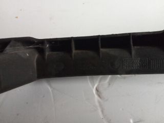 bontott SKODA OCTAVIA II Jobb első Lökhárító Tartó (Műanyag)