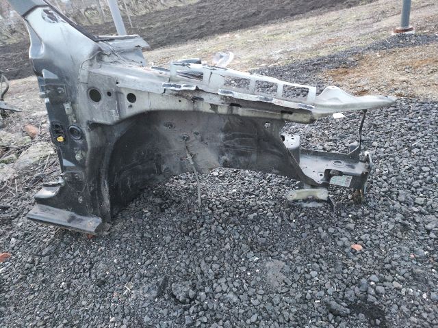 bontott SKODA OCTAVIA II Jobb első Negyed Karosszéria Csomag