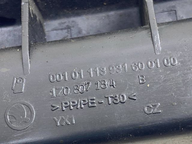 bontott SKODA OCTAVIA II Jobb első Oldal Lökhárító Tartó (Műanyag)