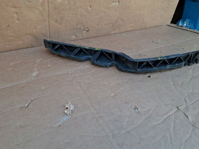 bontott SKODA OCTAVIA II Jobb első Oldal Lökhárító Tartó (Műanyag)