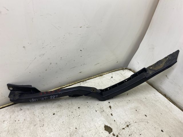 bontott SKODA OCTAVIA II Jobb első Oldal Lökhárító Tartó (Műanyag)