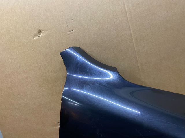 bontott SKODA OCTAVIA II Jobb első Sárvédő