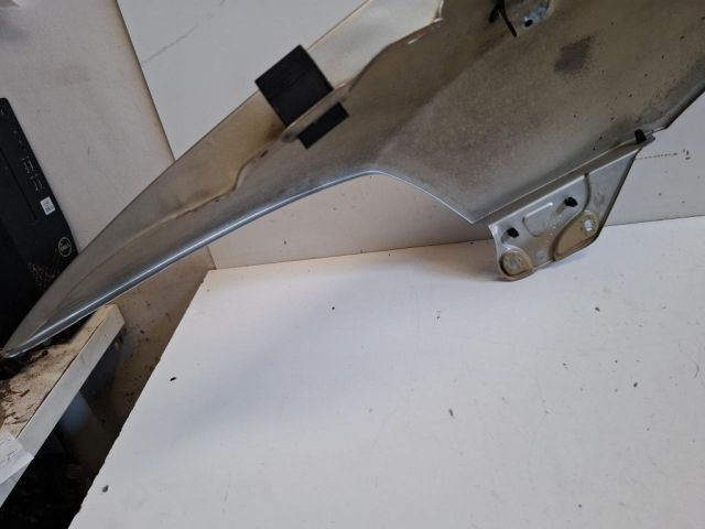 bontott SKODA OCTAVIA II Jobb első Sárvédő