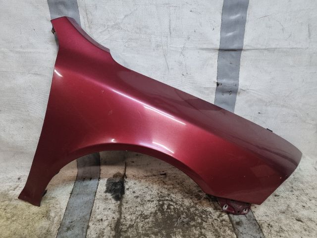 bontott SKODA OCTAVIA II Jobb első Sárvédő