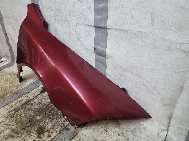 bontott SKODA OCTAVIA II Jobb első Sárvédő