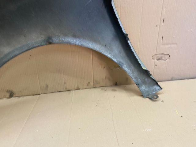 bontott SKODA OCTAVIA II Jobb első Sárvédő