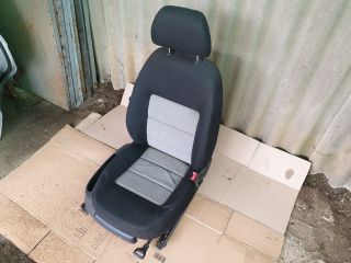 bontott SKODA OCTAVIA II Jobb első Ülés