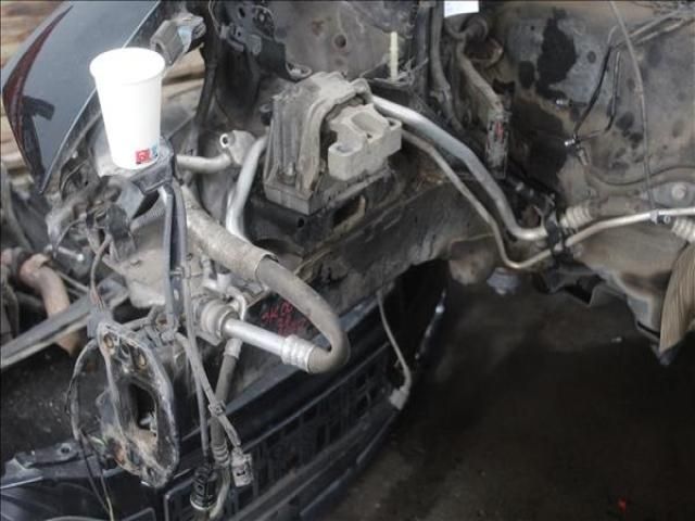 bontott SKODA OCTAVIA II Jobb első Ütközéscsillapító