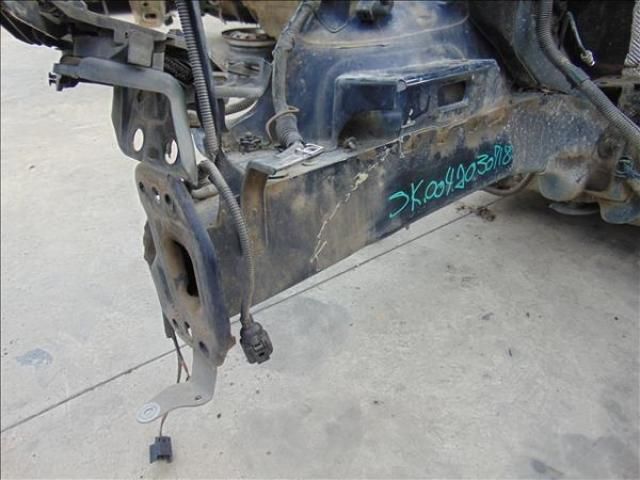 bontott SKODA OCTAVIA II Jobb első Ütközéscsillapító