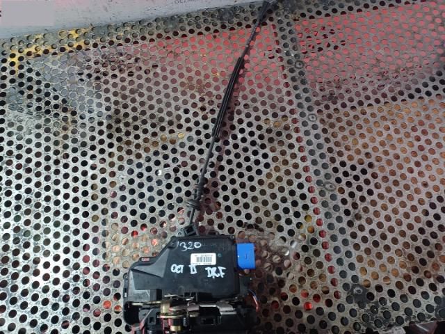 bontott SKODA OCTAVIA II Jobb első Zsanér