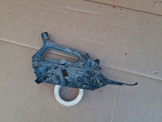 bontott SKODA OCTAVIA II Jobb Fényszóró Tartó