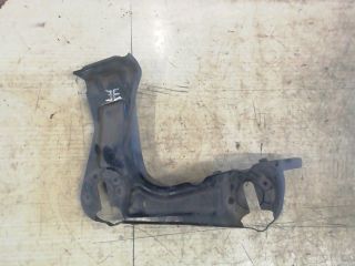 bontott SKODA OCTAVIA II Jobb Fényszóró Tartó