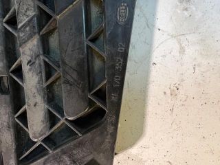 bontott SKODA OCTAVIA II Jobb Fényszóró Tartó