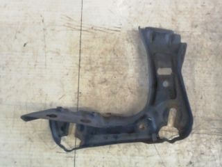 bontott SKODA OCTAVIA II Jobb Fényszóró Tartó