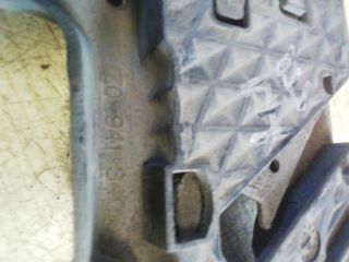 bontott SKODA OCTAVIA II Jobb Fényszóró Tartó