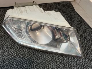 bontott SKODA OCTAVIA II Jobb Fényszóró