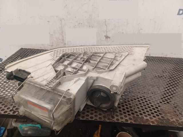 bontott SKODA OCTAVIA II Jobb Fényszóró