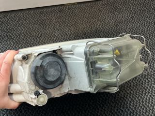 bontott SKODA OCTAVIA II Jobb Fényszóró