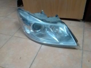 bontott SKODA OCTAVIA II Jobb Fényszóró