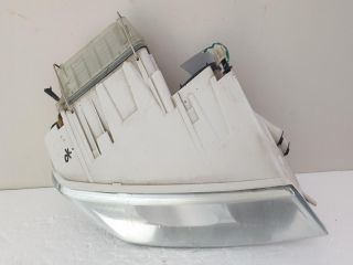 bontott SKODA OCTAVIA II Jobb Fényszóró