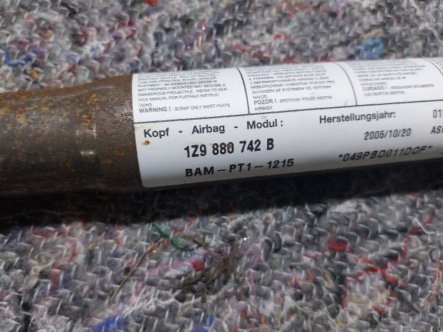 bontott SKODA OCTAVIA II Jobb Függönylégzsák és Oldallégzsák