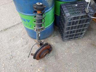 bontott SKODA OCTAVIA II Jobb Gólyaláb Csonkállvánnyal