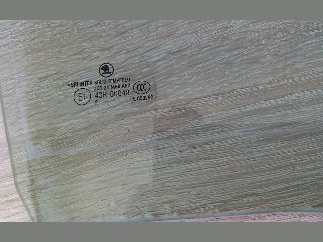 bontott SKODA OCTAVIA II Jobb hátsó Ablak