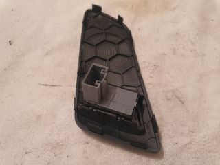 bontott SKODA OCTAVIA II Jobb hátsó Ablakemelő Kapcsoló