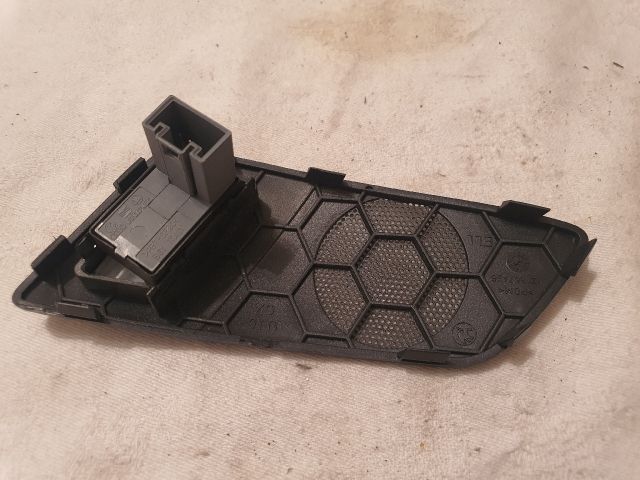 bontott SKODA OCTAVIA II Jobb hátsó Ablakemelő Kapcsoló