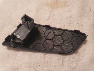 bontott SKODA OCTAVIA II Jobb hátsó Ablakemelő Kapcsoló