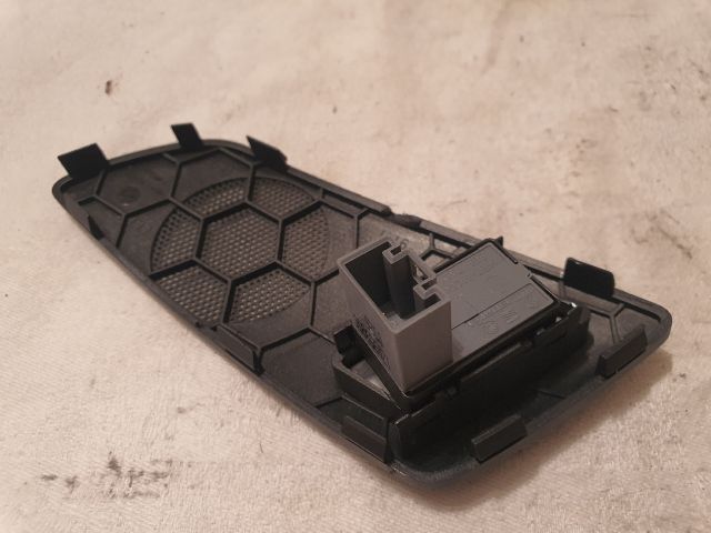 bontott SKODA OCTAVIA II Jobb hátsó Ablakemelő Kapcsoló