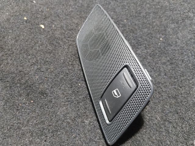 bontott SKODA OCTAVIA II Jobb hátsó Ablakemelő Kapcsoló