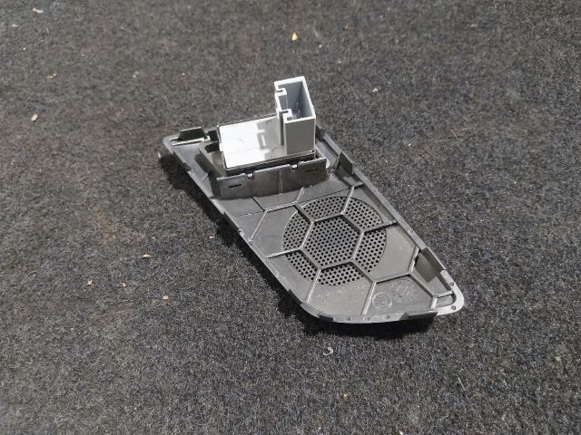 bontott SKODA OCTAVIA II Jobb hátsó Ablakemelő Kapcsoló