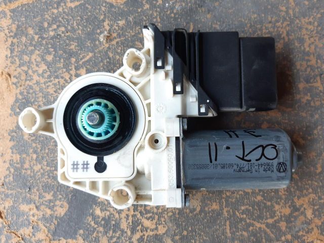 bontott SKODA OCTAVIA II Jobb hátsó Ablakemelő Motor