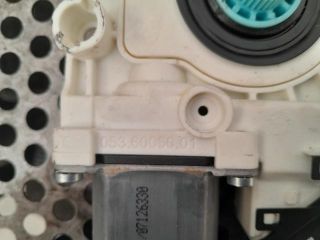 bontott SKODA OCTAVIA II Jobb hátsó Ablakemelő Motor