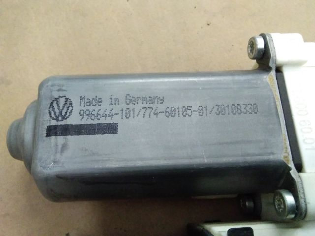 bontott SKODA OCTAVIA II Jobb hátsó Ablakemelő Motor