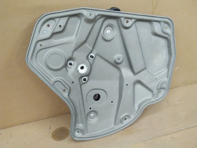 bontott SKODA OCTAVIA II Jobb hátsó Ablakemelő Szerkezet (Elektromos)