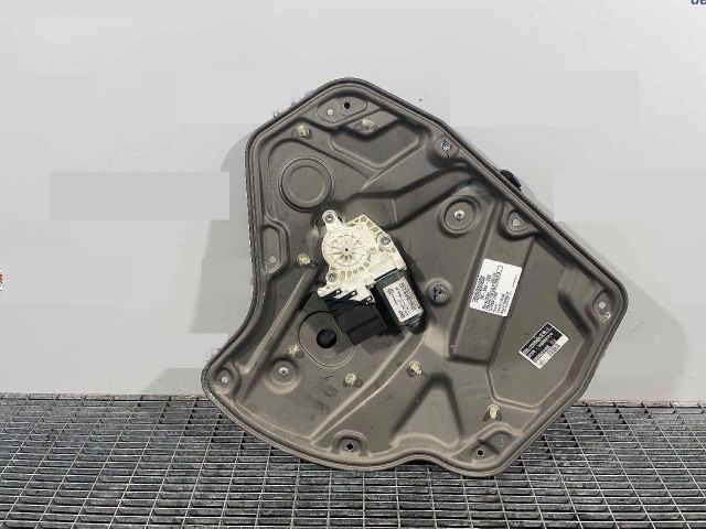 bontott SKODA OCTAVIA II Jobb hátsó Ablakemelő Szerkezet (Elektromos)