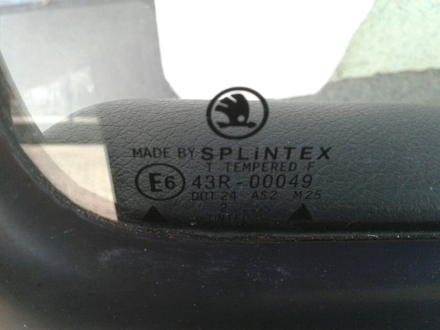 bontott SKODA OCTAVIA II Jobb hátsó Ablakemelő Szerkezet (Elektromos)