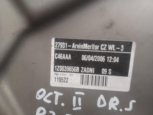 bontott SKODA OCTAVIA II Jobb hátsó Ablakemelő Szerkezet (Elektromos)