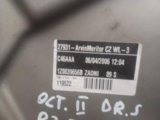 bontott SKODA OCTAVIA II Jobb hátsó Ablakemelő Szerkezet (Elektromos)