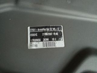 bontott SKODA OCTAVIA II Jobb hátsó Ablakemelő Szerkezet (Mechanikus)