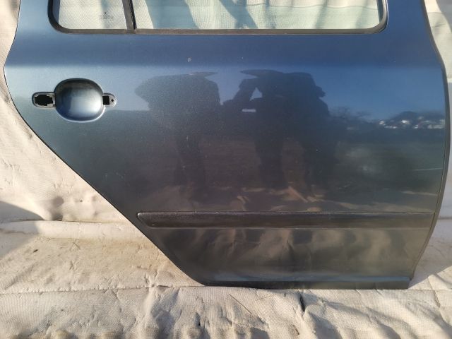 bontott SKODA OCTAVIA II Jobb hátsó Ajtó (Üres lemez)