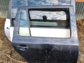 bontott SKODA OCTAVIA II Jobb hátsó Ajtó (Üres lemez)