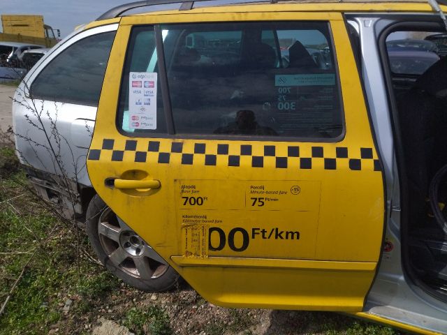 bontott SKODA OCTAVIA II Jobb hátsó Ajtó (Üres lemez)