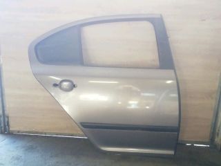 bontott SKODA OCTAVIA II Jobb hátsó Ajtó (Üres lemez)