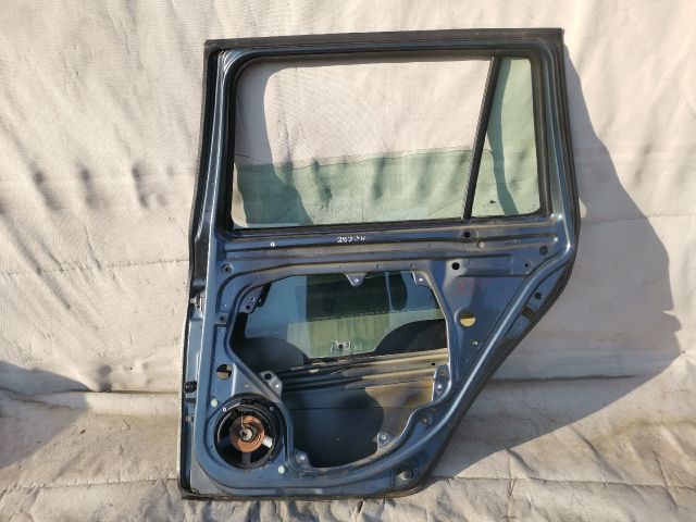 bontott SKODA OCTAVIA II Jobb hátsó Ajtó (Üres lemez)