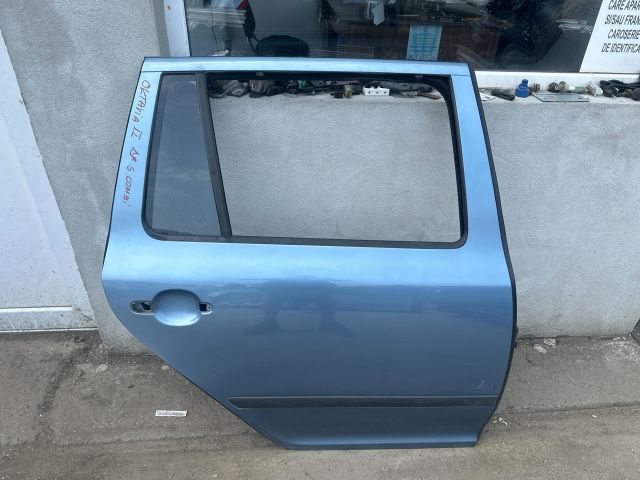 bontott SKODA OCTAVIA II Jobb hátsó Ajtó (Üres lemez)