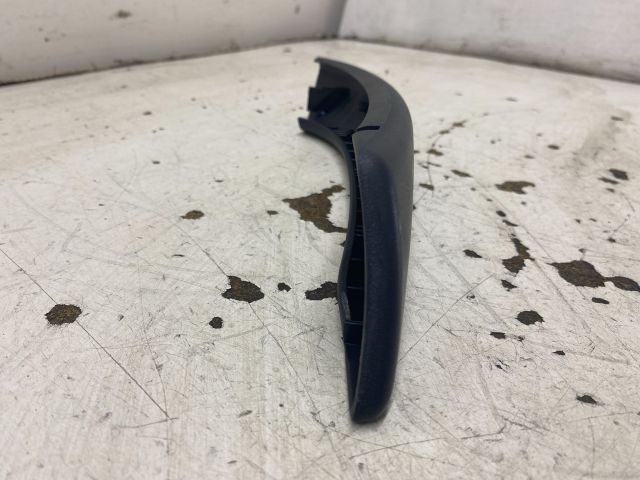 bontott SKODA OCTAVIA II Jobb hátsó Ajtóbehúzó