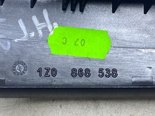 bontott SKODA OCTAVIA II Jobb hátsó Ajtóbehúzó